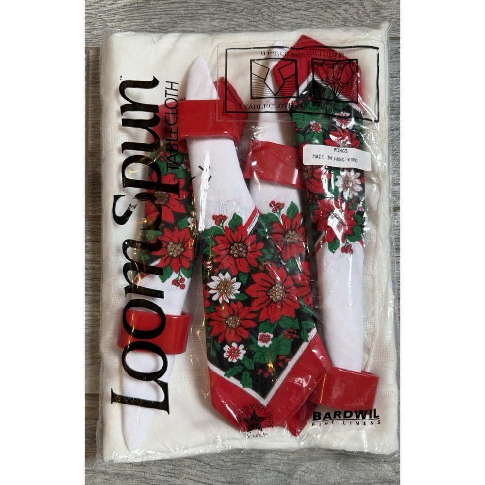 Bardwil Fine Linens Tablecloth 70" Round Poinsettia Loomspun‎ NWT USA Vintage